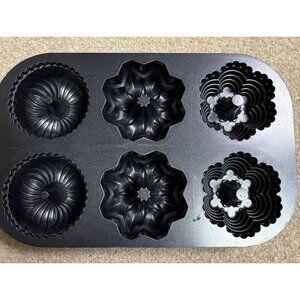 Nordic Ware Multi Mini Bundt Pan 6 Cups Heavy Cast Aluminum Bundtlette Cake Mold